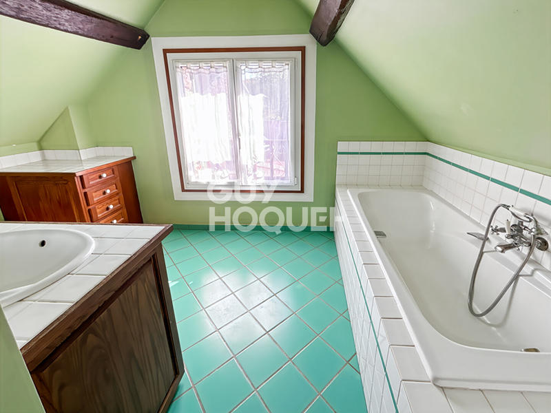 Maison - 121 m² - 5 pièces