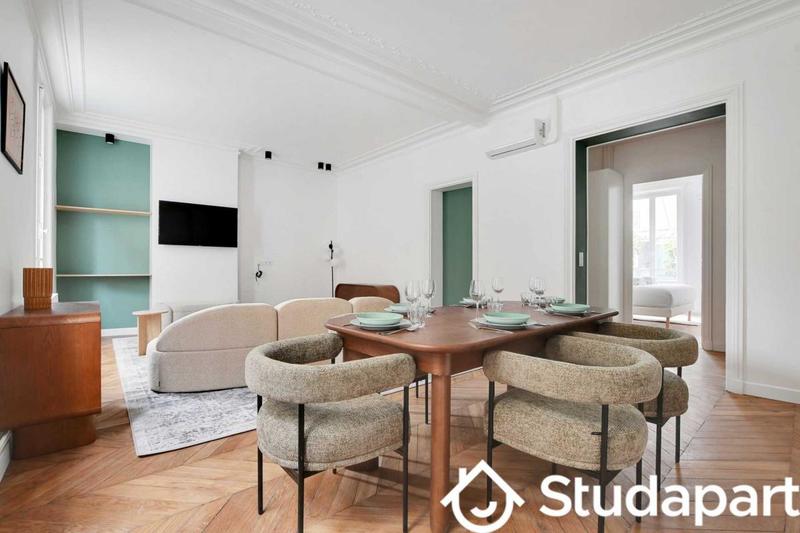 Appartement - 90 m² - 5 pièces