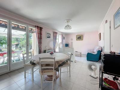 Maison - 82 m² - 4 pièces