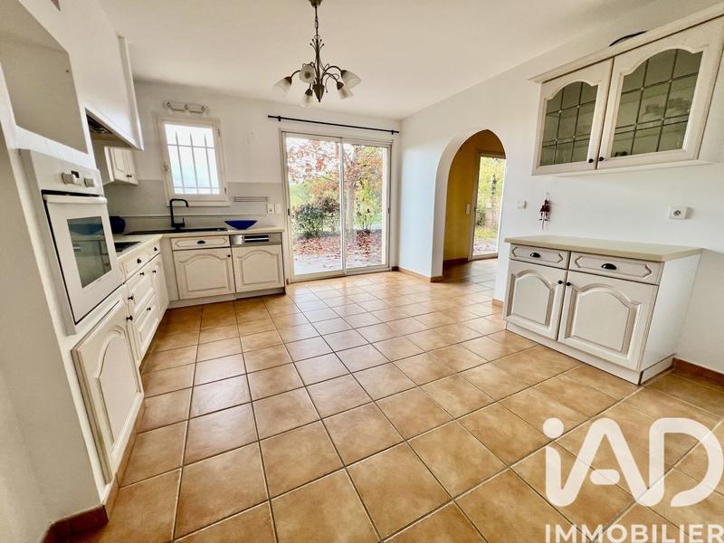 Maison de campagne - 250 m² - 9 pièces