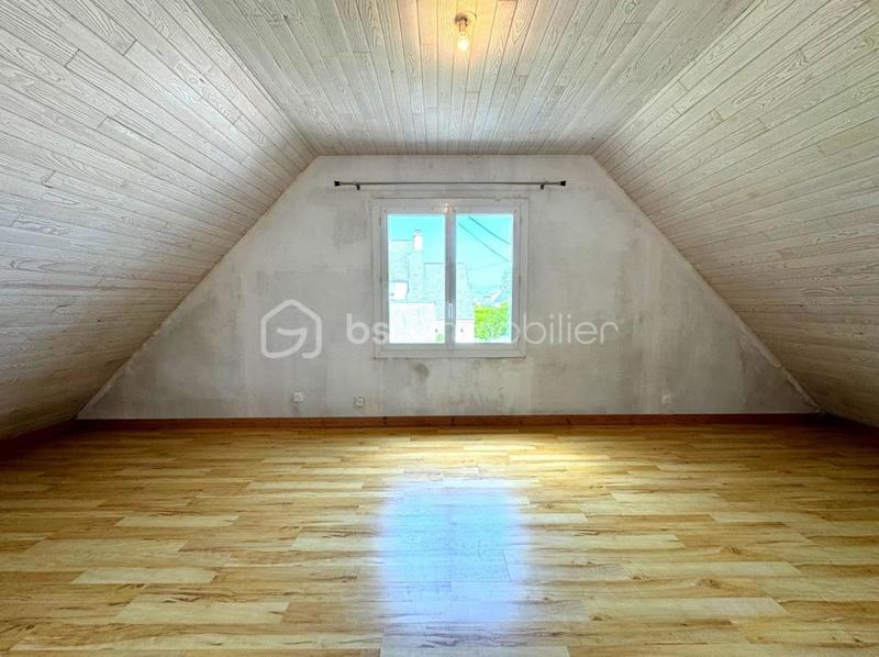 Maison - 112 m² - 6 pièces