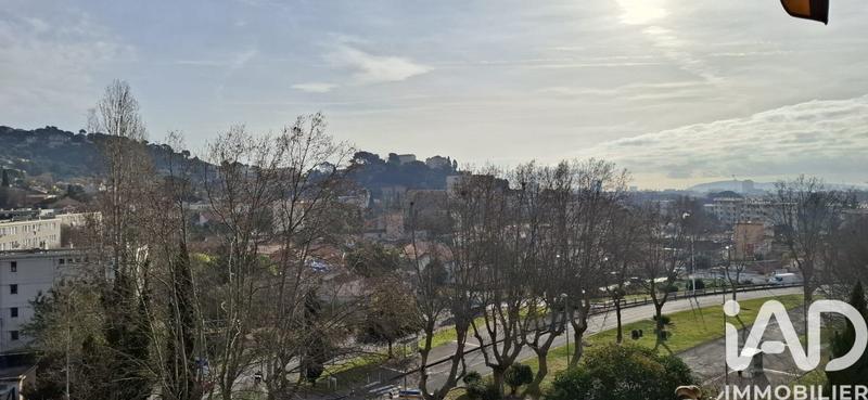 Appartement - 85 m² - 4 pièces