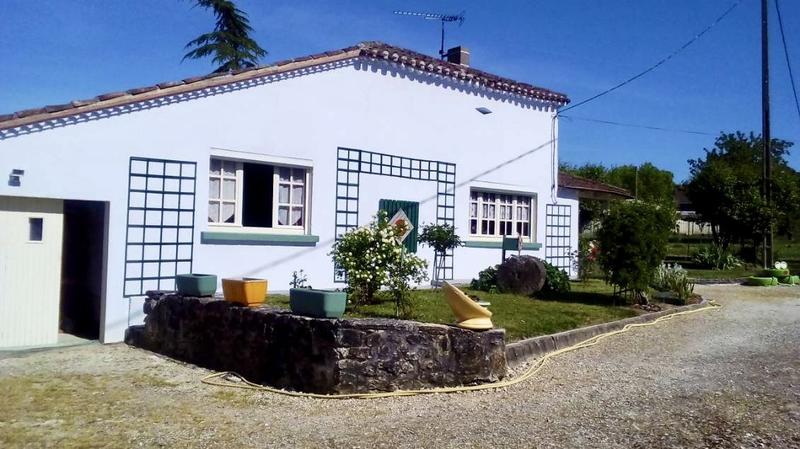 Maison traditionnelle - 151 m² - 4 pièces