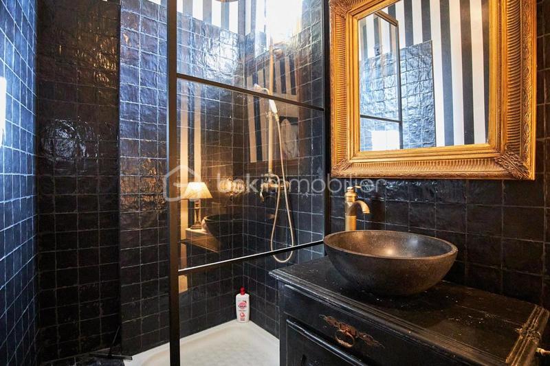 Maison en pierre - 120 m² - 6 pièces