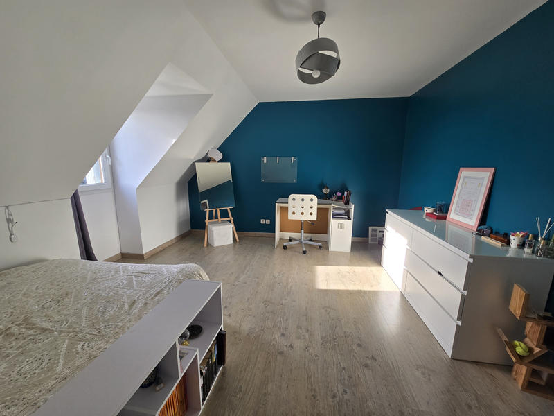 Maison - 146 m² - 6 pièces