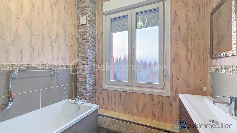 Maison de maîtres - 146 m² - 8 pièces