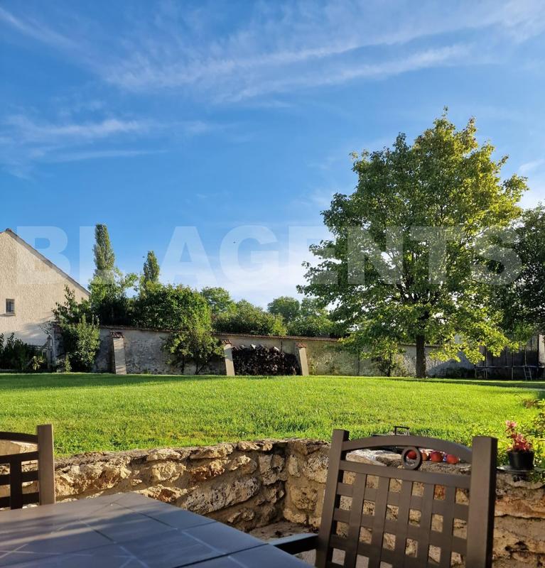 Maison - 176 m² - 7 pièces