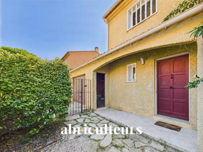 Maison - 110 m² - 5 pièces