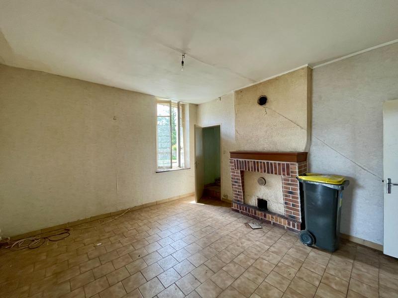 Maison - 250 m² - 8 pièces