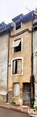 Maison - 180 m² - 9 pièces