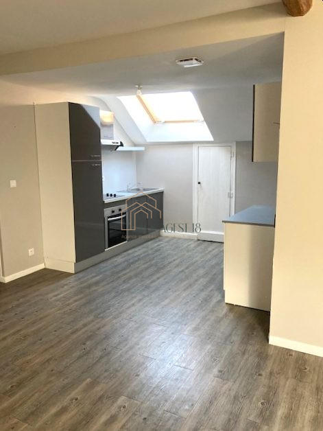 Appartement - 81 m² - 4 pièces