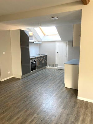 Appartement - 81 m² - 4 pièces