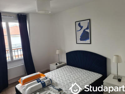 Chambre - 12 m² - 1 pièce