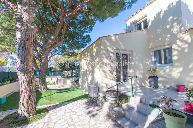 Maison - 98 m² - 4 pièces