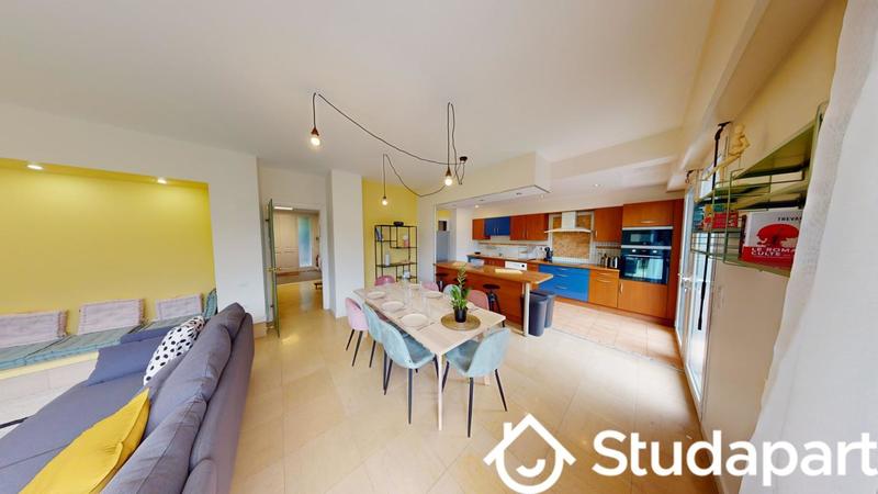 Chambre - 10 m² - 1 pièce