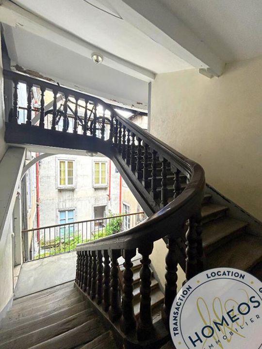 Appartement - 99 m² - 4 pièces