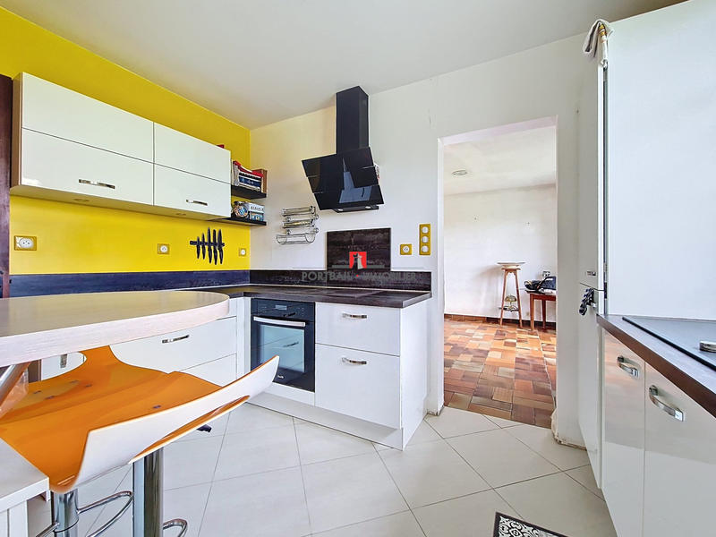 Maison traditionnelle - 96 m² - 4 pièces