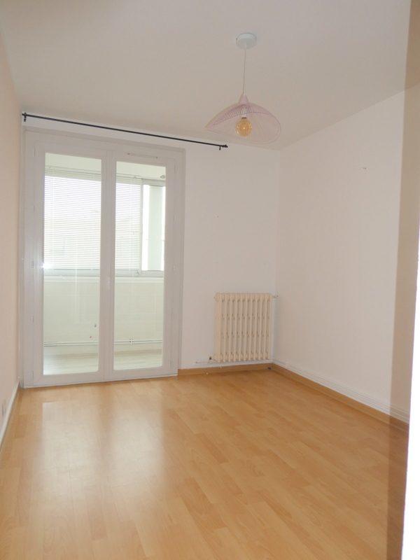 Appartement - 93 m² - 4 pièces