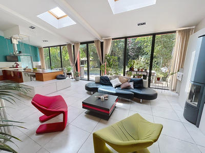 Maison bourgeoise - 350 m² - 8 pièces