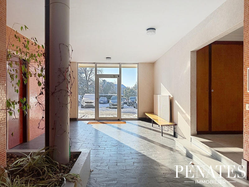 Appartement - 64 m² - 3 pièces