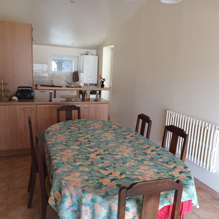 Maison - 88 m² - 4 pièces