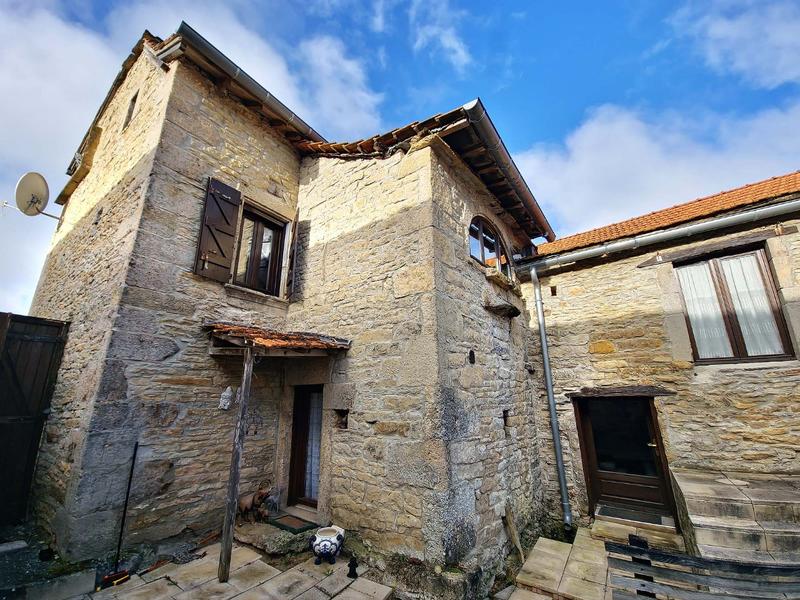 Maison de village - 185 m² - 8 pièces