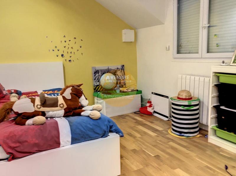 Maison - 135 m² - 8 pièces