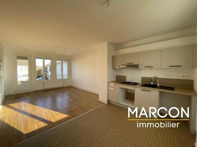 Maison - 91 m² - 5 pièces