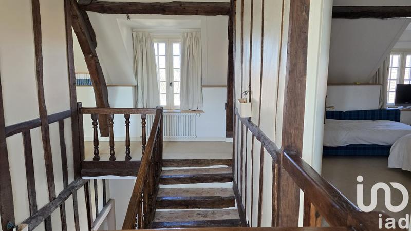 Maison - 223 m² - 7 pièces