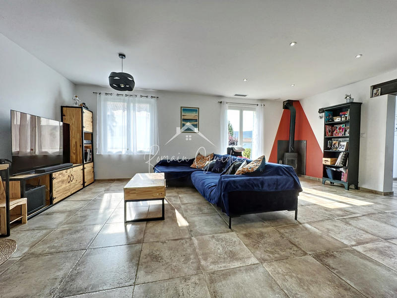 Maison - 140 m² - 5 pièces