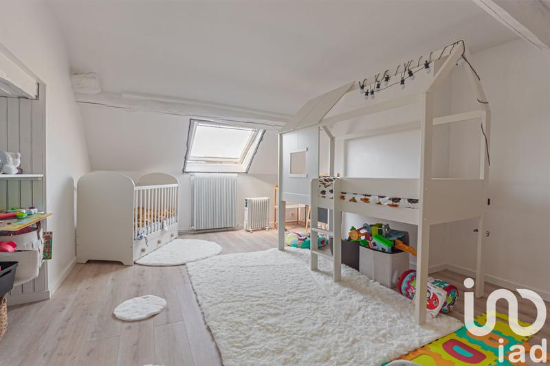 Maison - 167 m² - 6 pièces