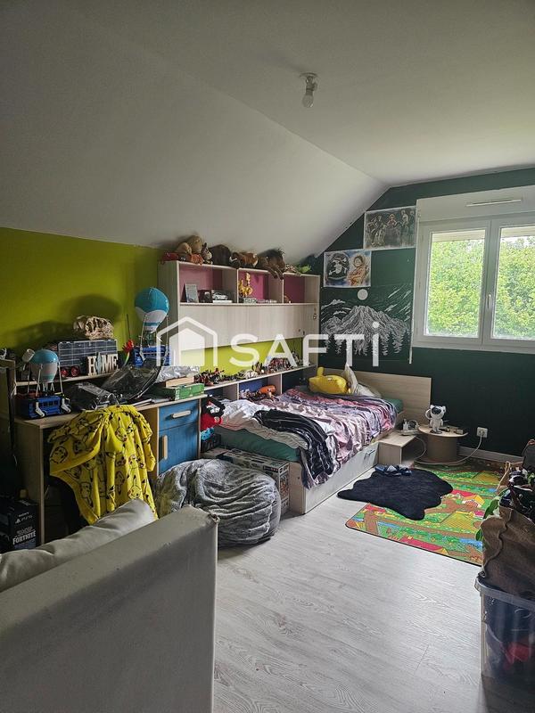 Maison - 123 m² - 7 pièces