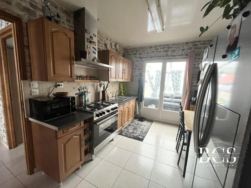 Maison - 88 m² - 6 pièces