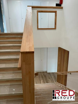 Bureau - 64 m² - 1 pièce