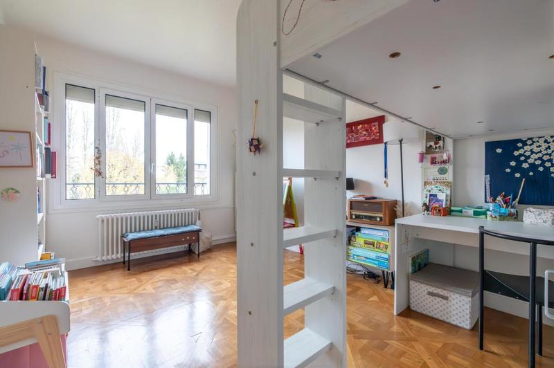 Appartement - 92 m² - 4 pièces