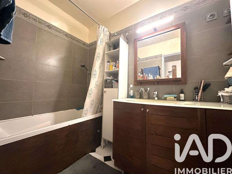 Appartement - 79 m² - 4 pièces