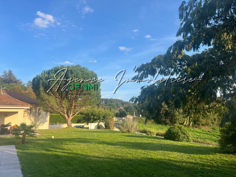 Villa - 150 m² - 6 pièces