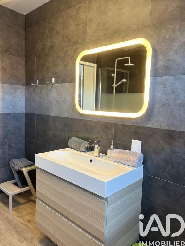 Appartement - 70 m² - 5 pièces