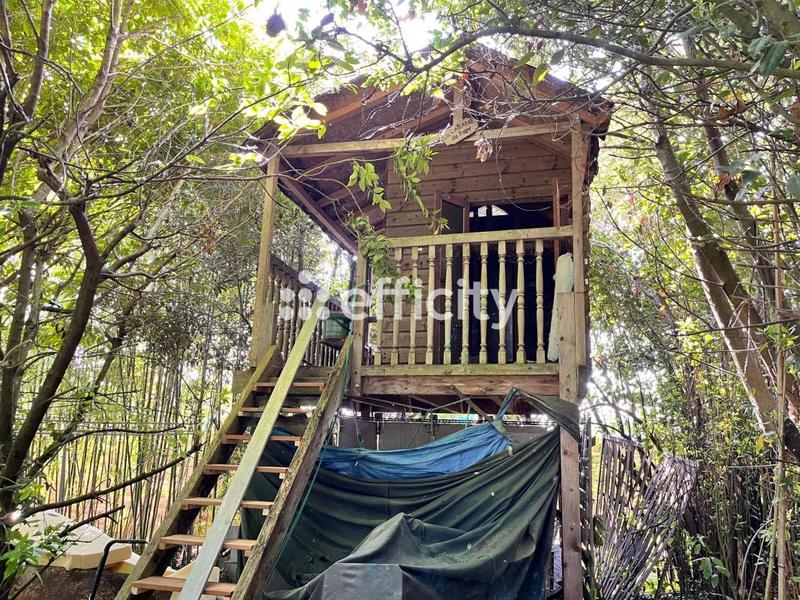 Demeure - 420 m² - 6 pièces