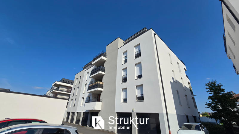 Appartement - 110 m² - 5 pièces