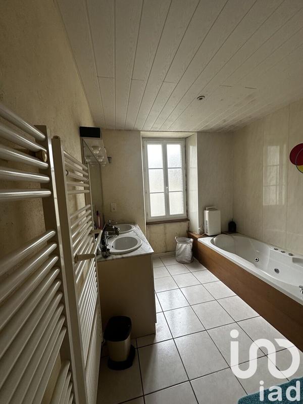 Maison - 188 m² - 7 pièces