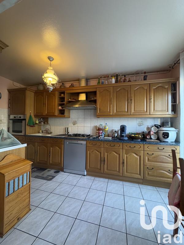 Maison - 93 m² - 5 pièces