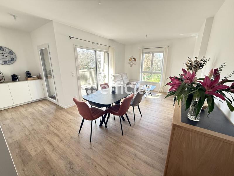 Appartement - 72 m² - 3 pièces