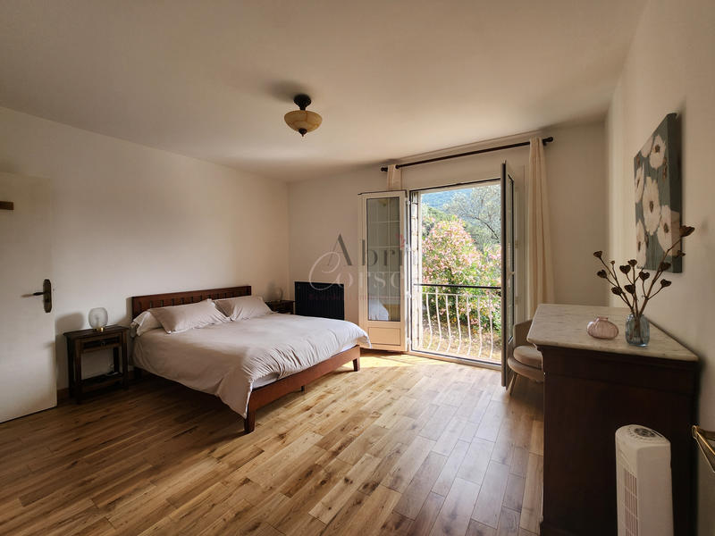 Villa - 170 m² - 5 pièces