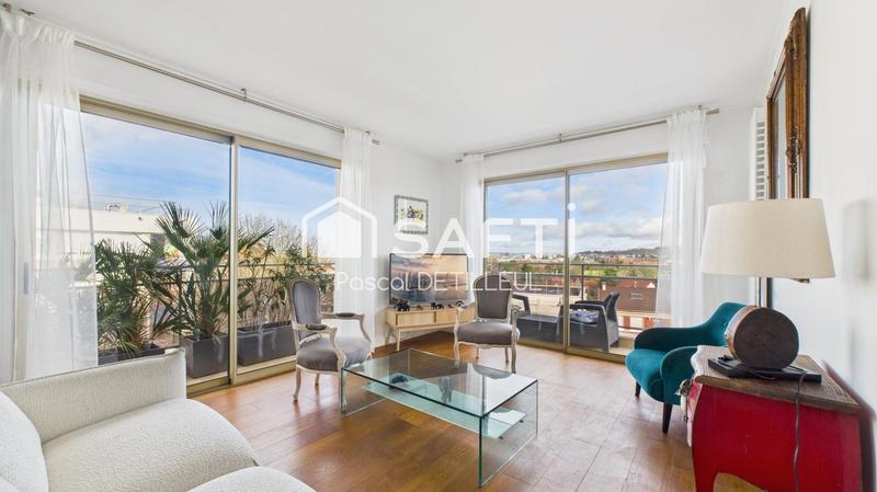 Appartement - 110 m² - 5 pièces