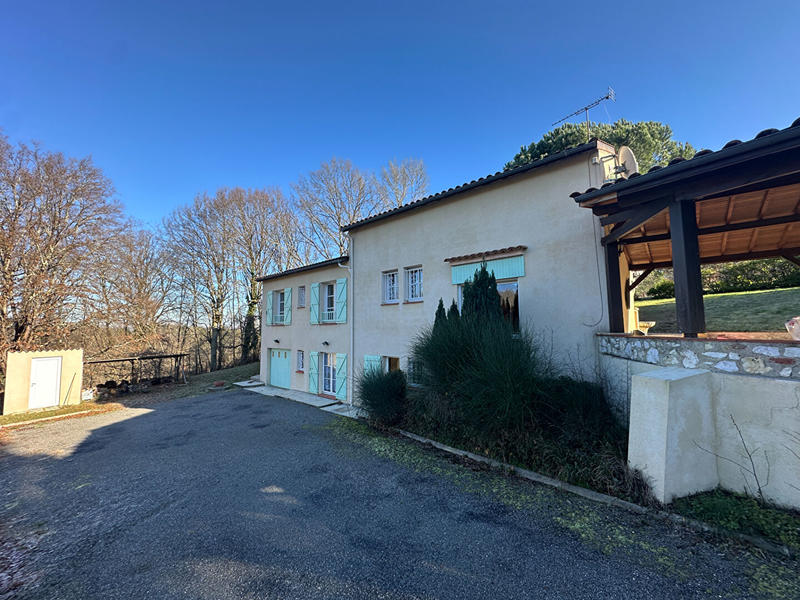Maison - 145 m² - 5 pièces