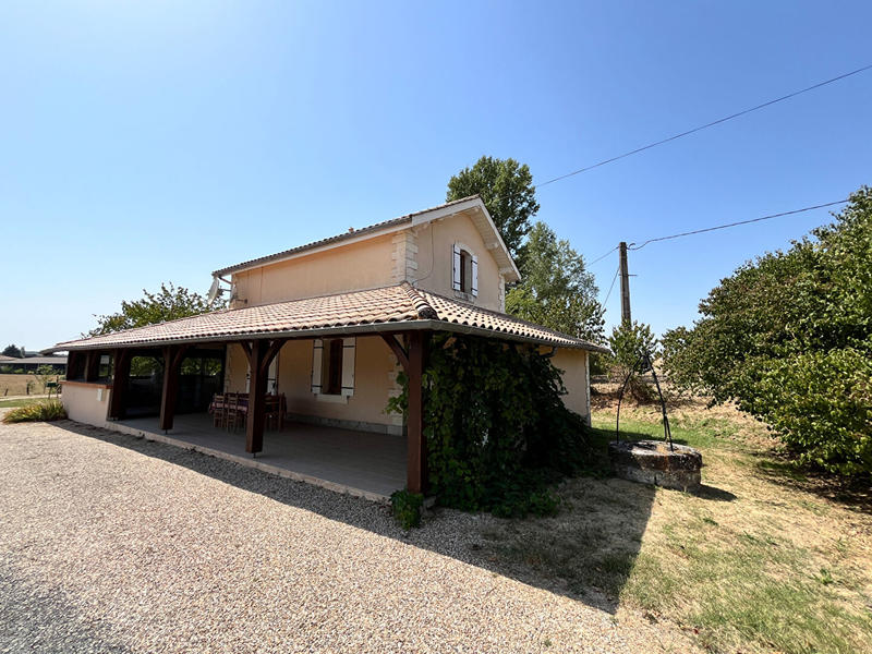 Maison - 107 m² - 3 pièces