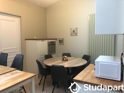 Chambre - 15 m² - 1 pièce