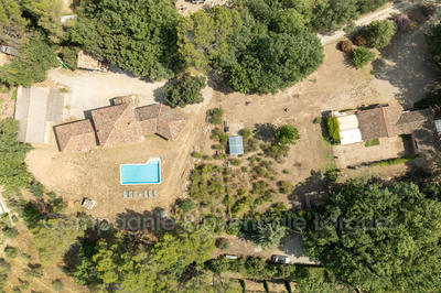 Maison - 450 m² - 9 pièces