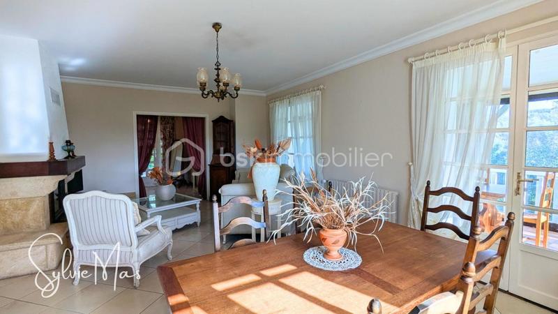 Maison - 109 m² - 4 pièces